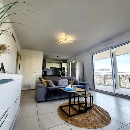 Apartment Le Mayflower Your Hoste Helper Frejus